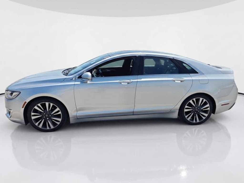 Used 2017 Lincoln MKZ Hybrid Reserve Sedan