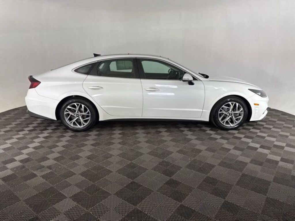Used 2020 Hyundai Sonata SEL Sedan