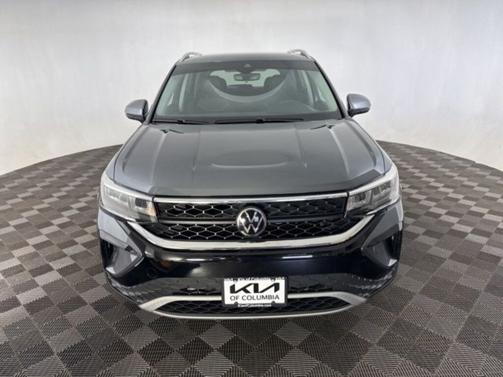 Used 2023 Volkswagen Taos 1.5T SE SUV