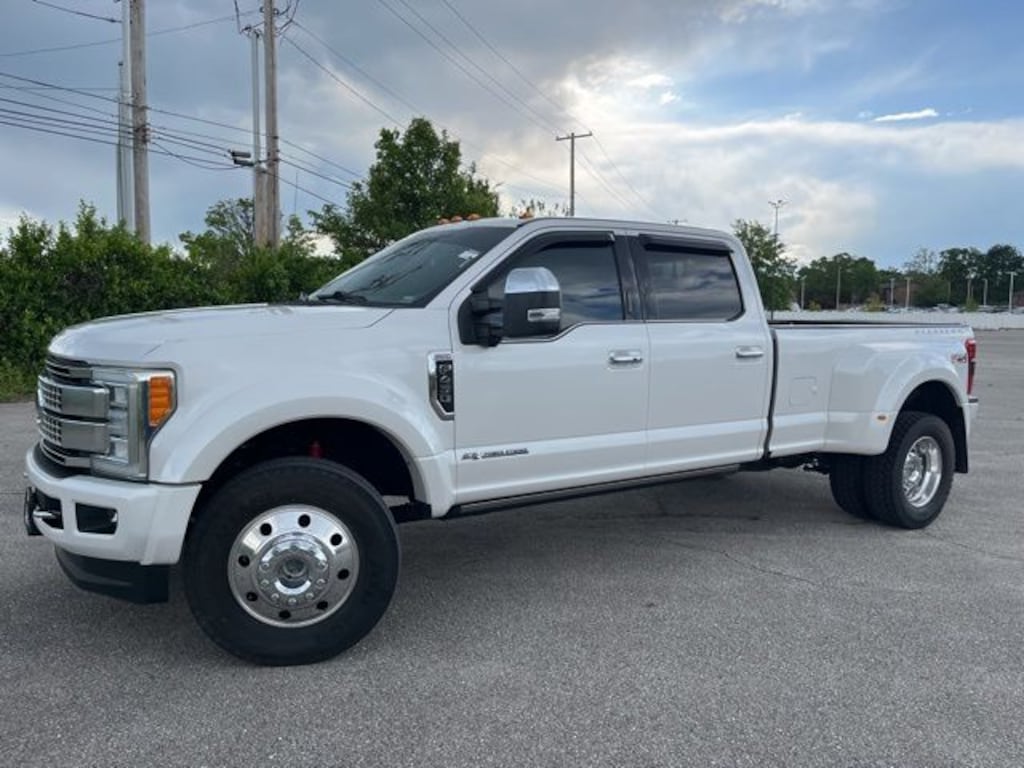 Used 2017 Ford F-450SD Platinum Truck