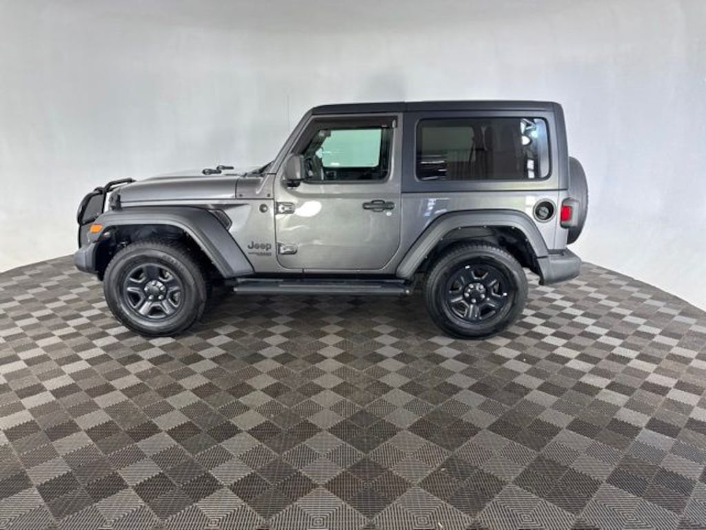 Used 2021 Jeep Wrangler Sport SUV