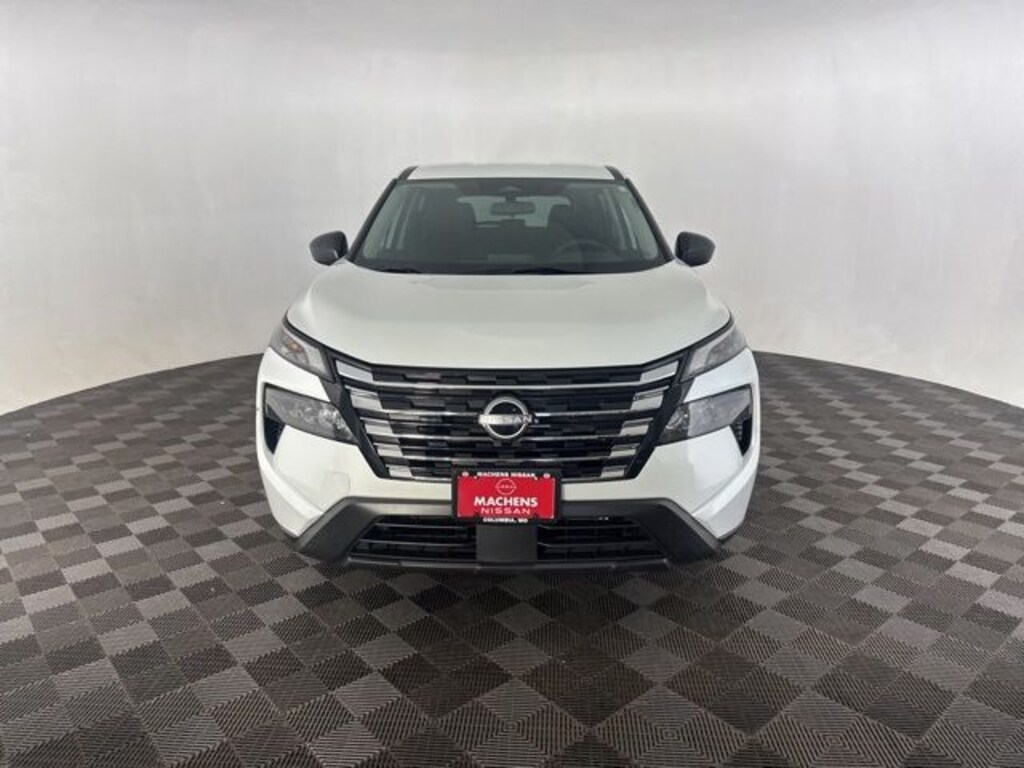 Used 2024 Nissan Rogue S SUV