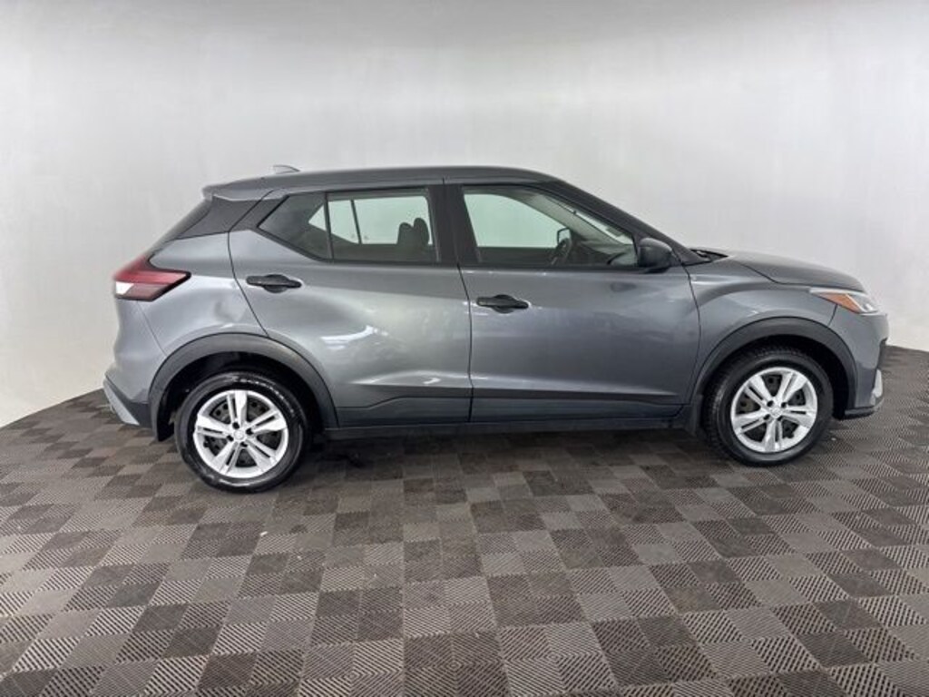 Used 2024 Nissan Kicks S SUV