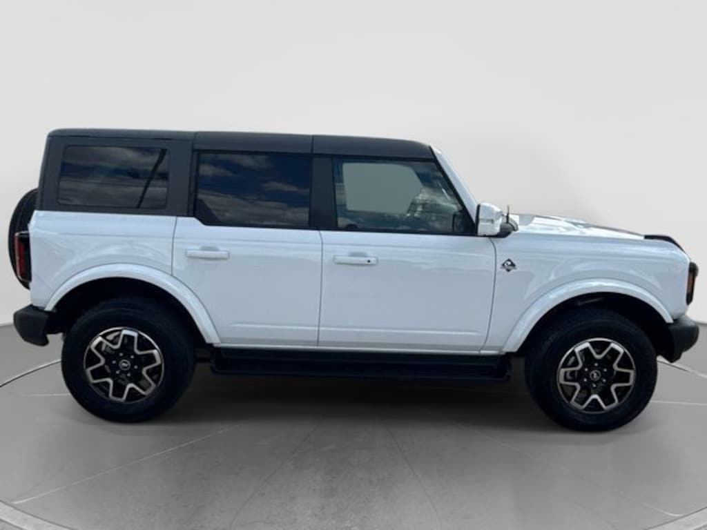Used 2025 Ford Bronco Outer Banks SUV