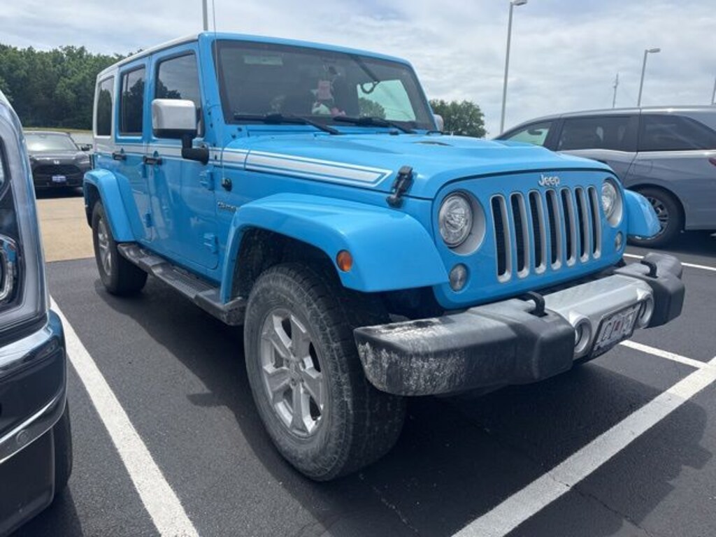 Used 2017 Jeep Wrangler Unlimited Sahara SUV