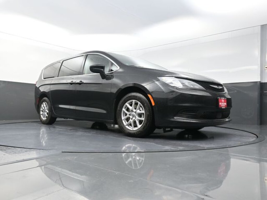 Used 2023 Chrysler Voyager LX Minivan/Van