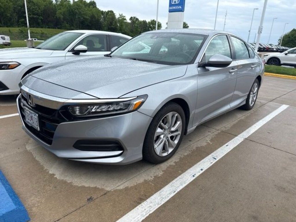 Used 2019 Honda Accord LX Sedan