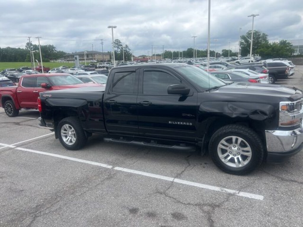 Used 2016 Chevrolet Silverado 1500 LT Truck