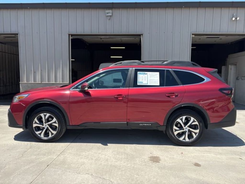 Used 2021 Subaru Outback Limited SUV
