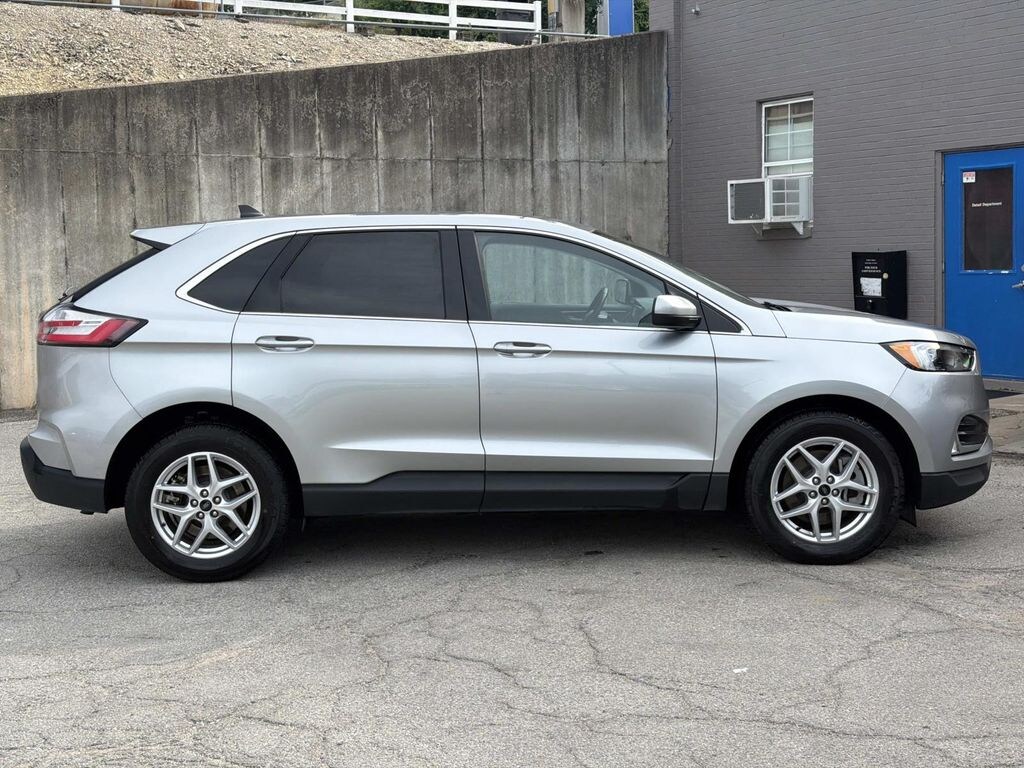 Used 2023 Ford Edge SEL SUV