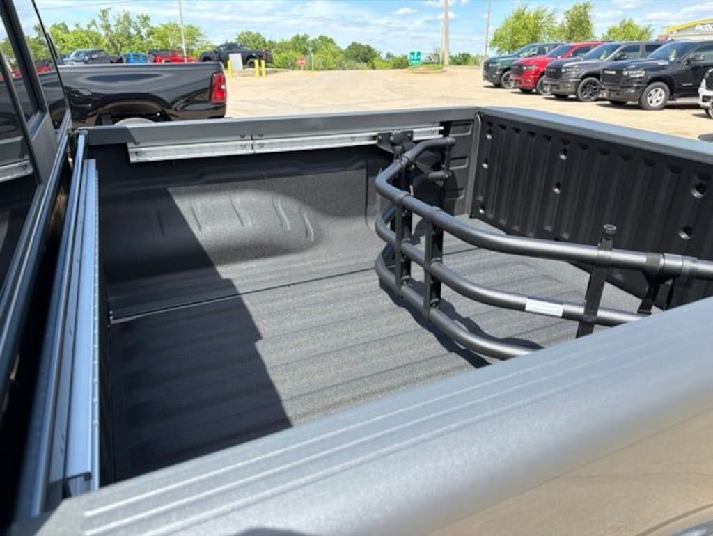 Used 2021 Nissan Frontier SV Truck