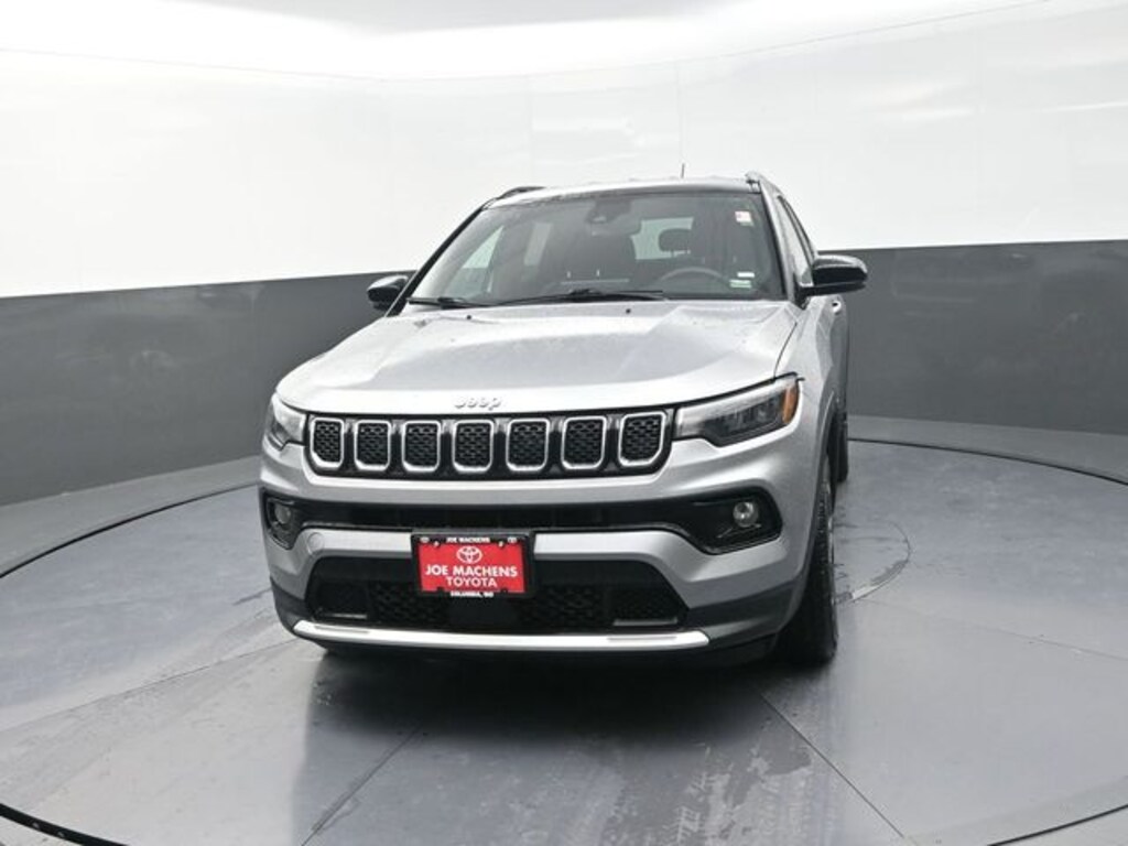 Used 2024 Jeep Compass Limited SUV