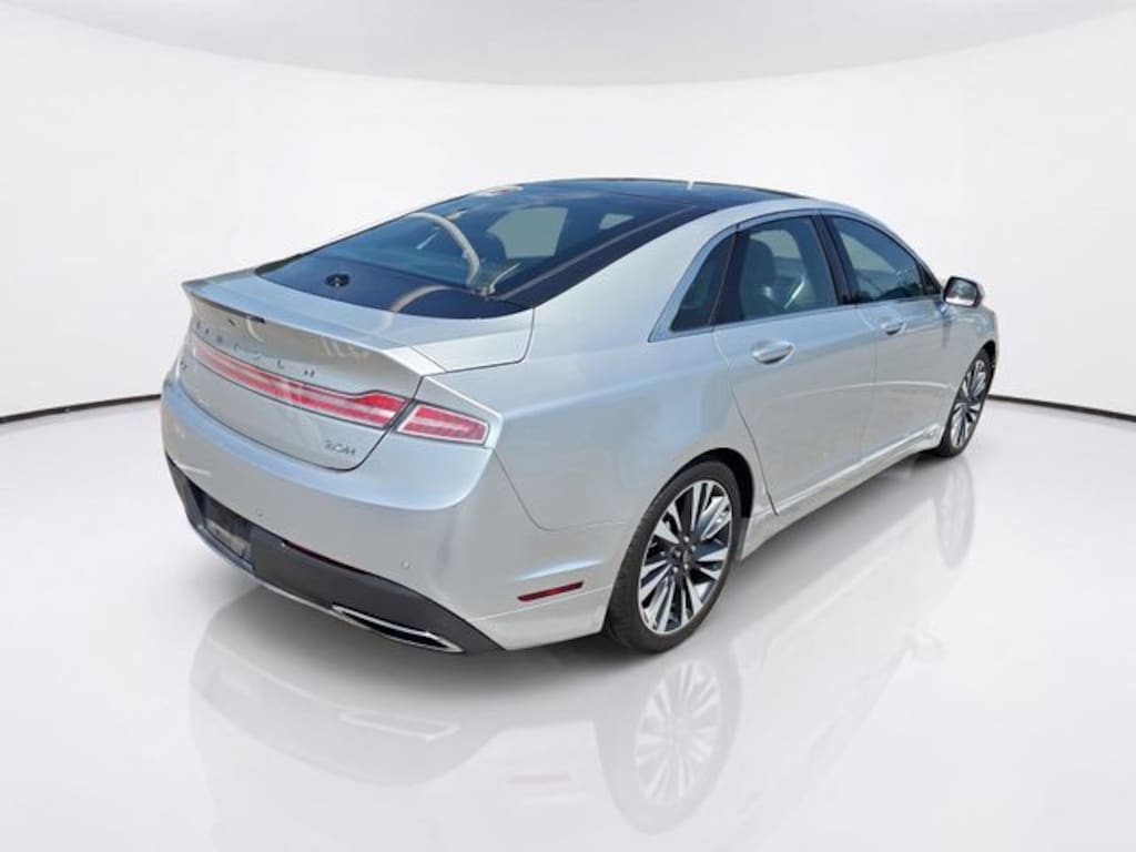 Used 2017 Lincoln MKZ Hybrid Reserve Sedan