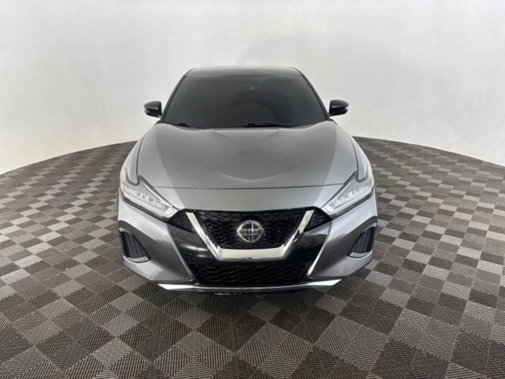 Used 2021 Nissan Maxima SV Sedan