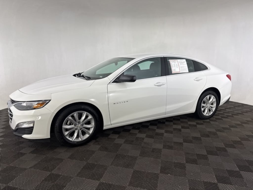 Used 2024 Chevrolet Malibu LT Sedan