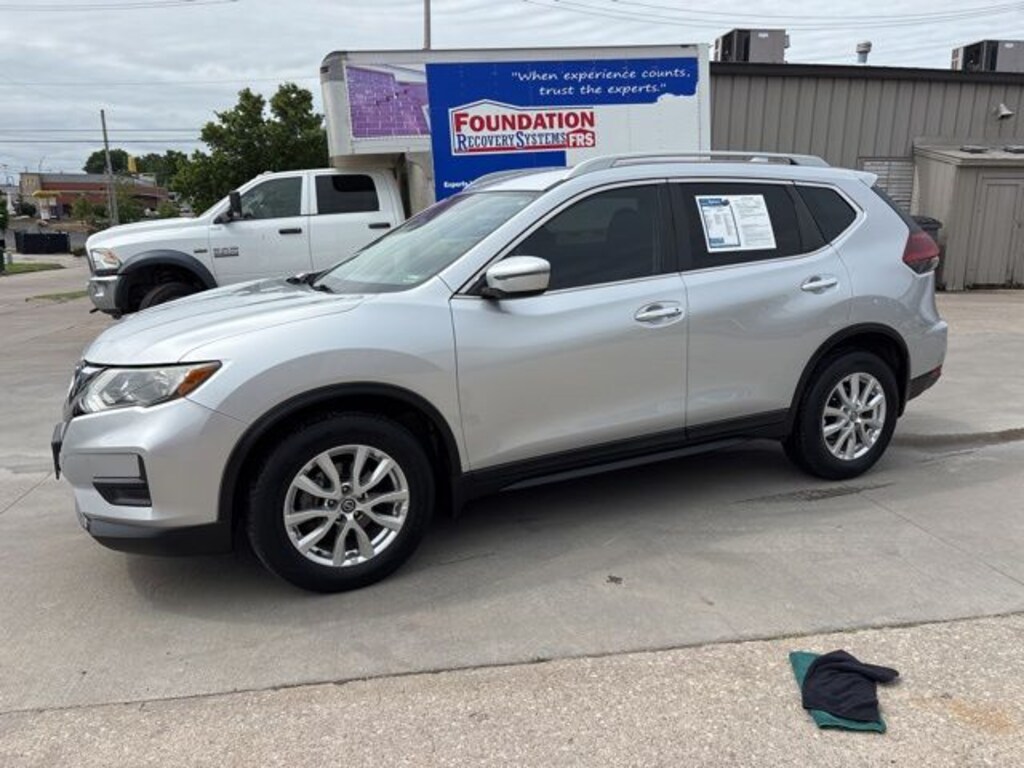 Used 2019 Nissan Rogue S SUV