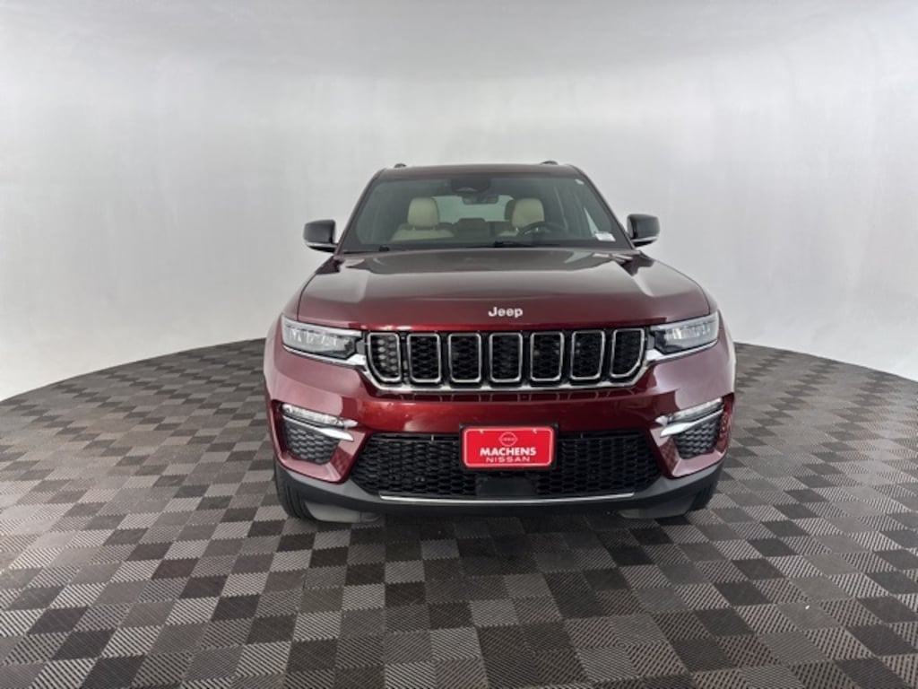 Used 2025 Jeep Grand Cherokee Limited SUV