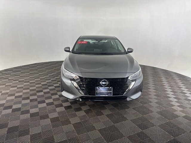 2025 Nissan Sentra SV photo 2