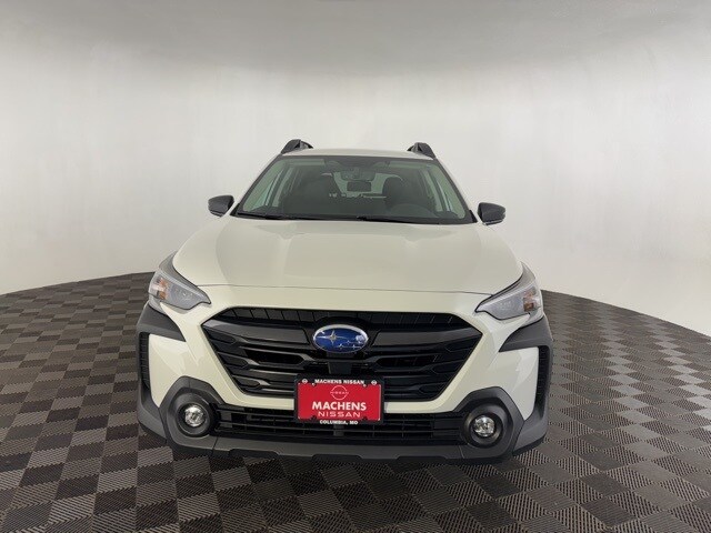 2025 Subaru Outback Premium photo 2