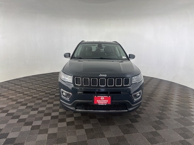 2018 Jeep Compass Limited photo 2