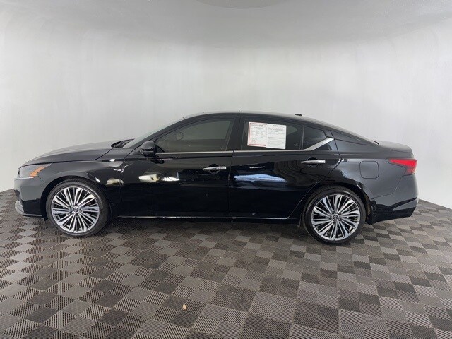 2025 Nissan Altima 2.5 SL photo 4