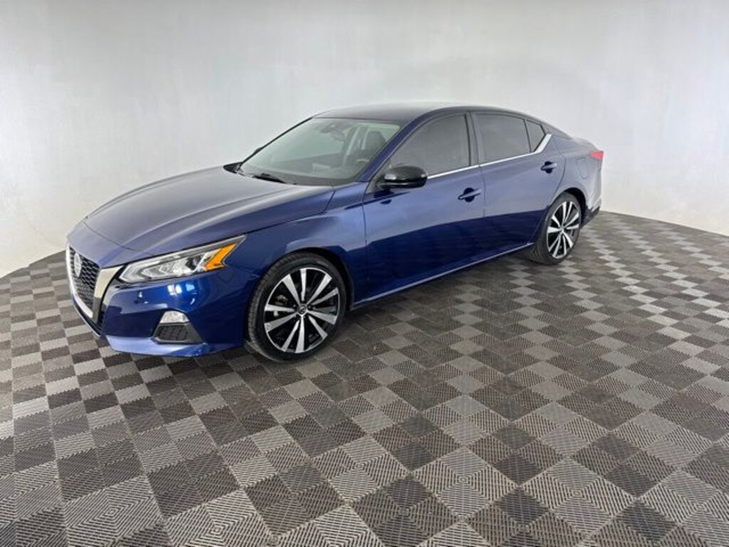 Used 2021 Nissan Altima 2.5 SR Sedan