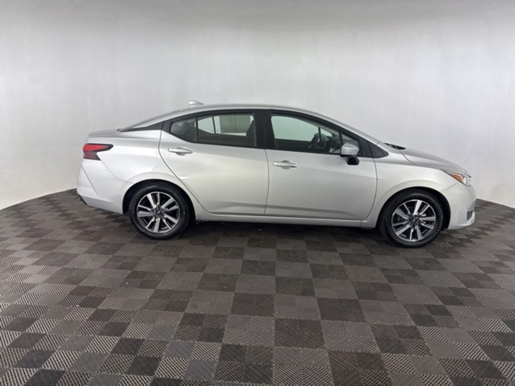 Certified 2023 Nissan Versa 1.6 SV Sedan