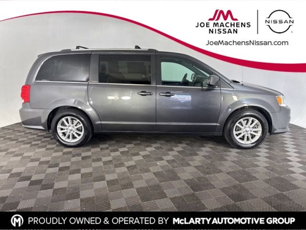 Used 2018 Dodge Grand Caravan SXT Minivan/Van