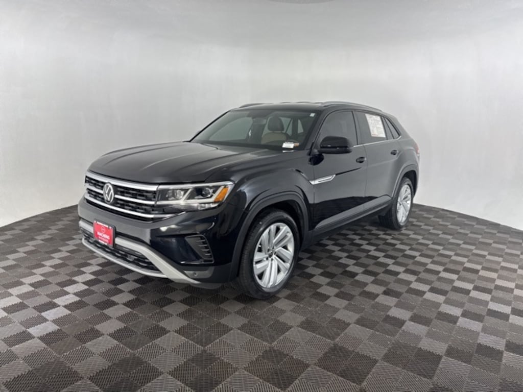 Used 2022 Volkswagen Atlas Cross Sport 2.0T SE w/Technology SUV