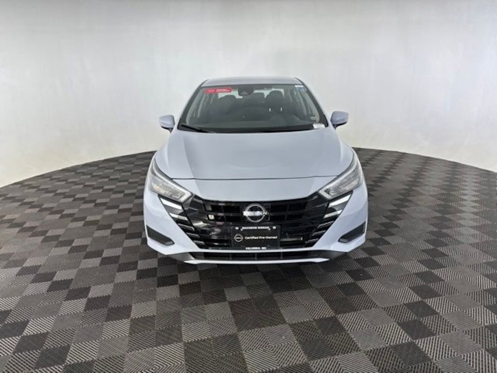 Certified 2025 Nissan Versa 1.6 SV Sedan