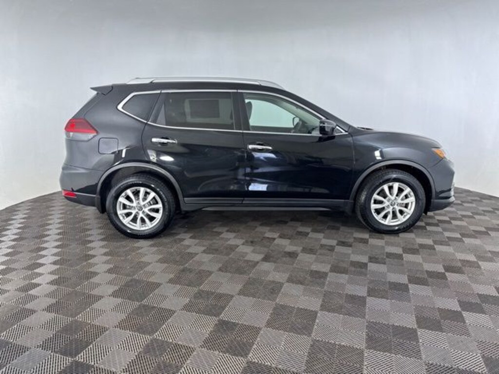 Used 2019 Nissan Rogue S SUV
