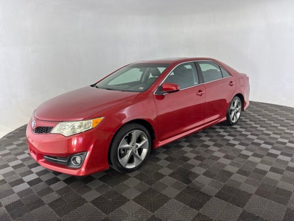 Used 2012 Toyota Camry SE Limited Edition Sedan