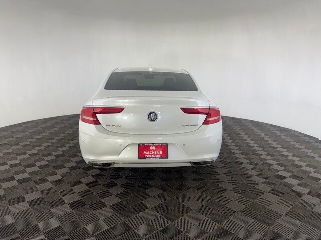 2017 Buick LaCrosse Preferred photo 4