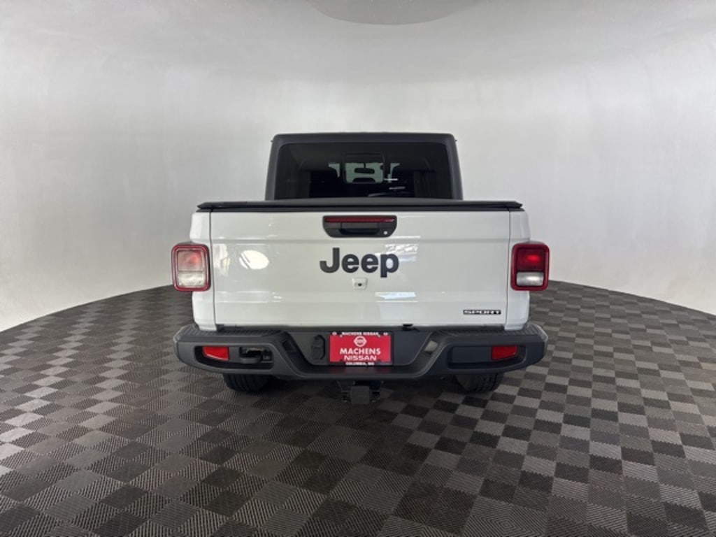 Used 2021 Jeep Gladiator Sport Truck