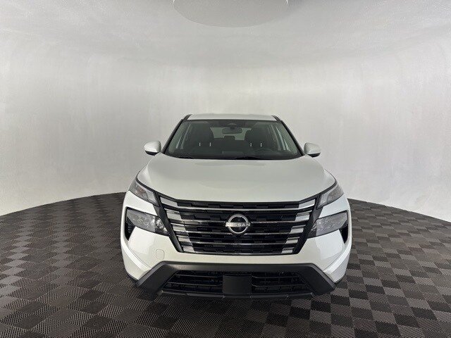 2024 Nissan Rogue SV photo 2