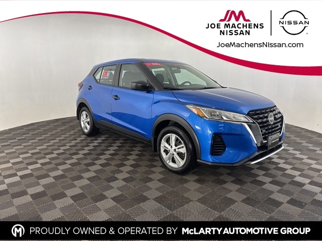 2024 Nissan Kicks S's photo