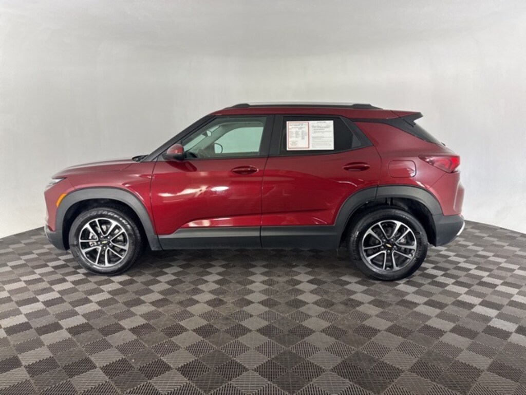 Used 2024 Chevrolet Trailblazer LT SUV