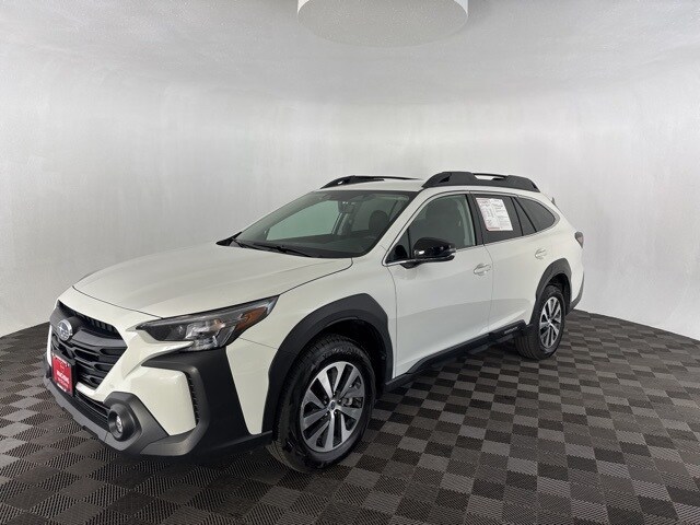 2025 Subaru Outback Premium photo 3