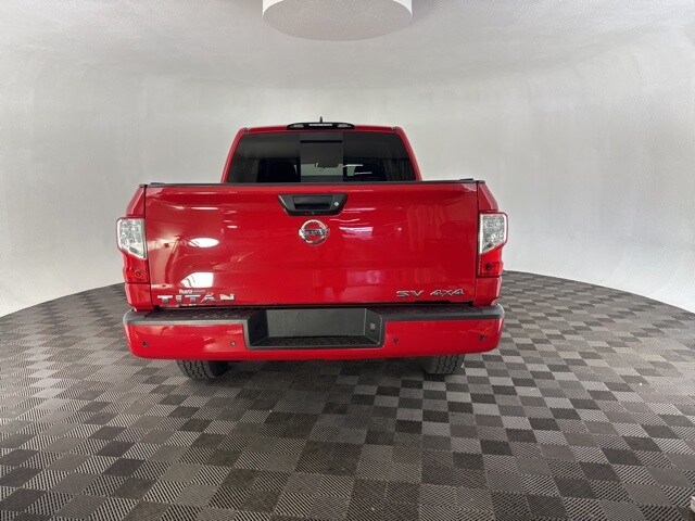 2022 Nissan Titan SV photo 4