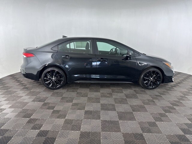 2021 Toyota Corolla SE photo 4