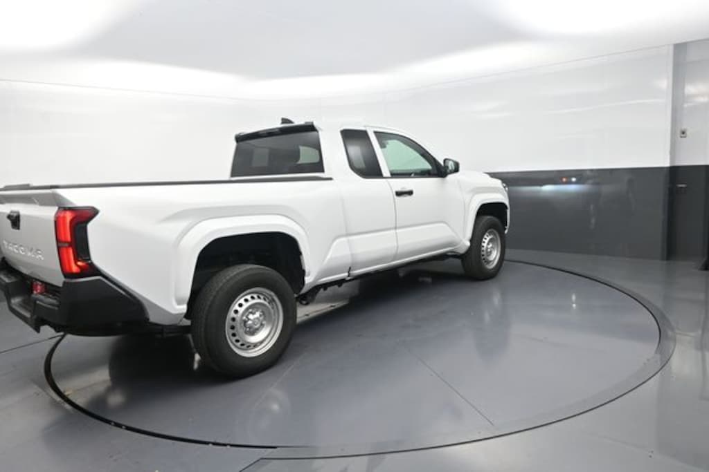 Used 2025 Toyota Tacoma SR Truck