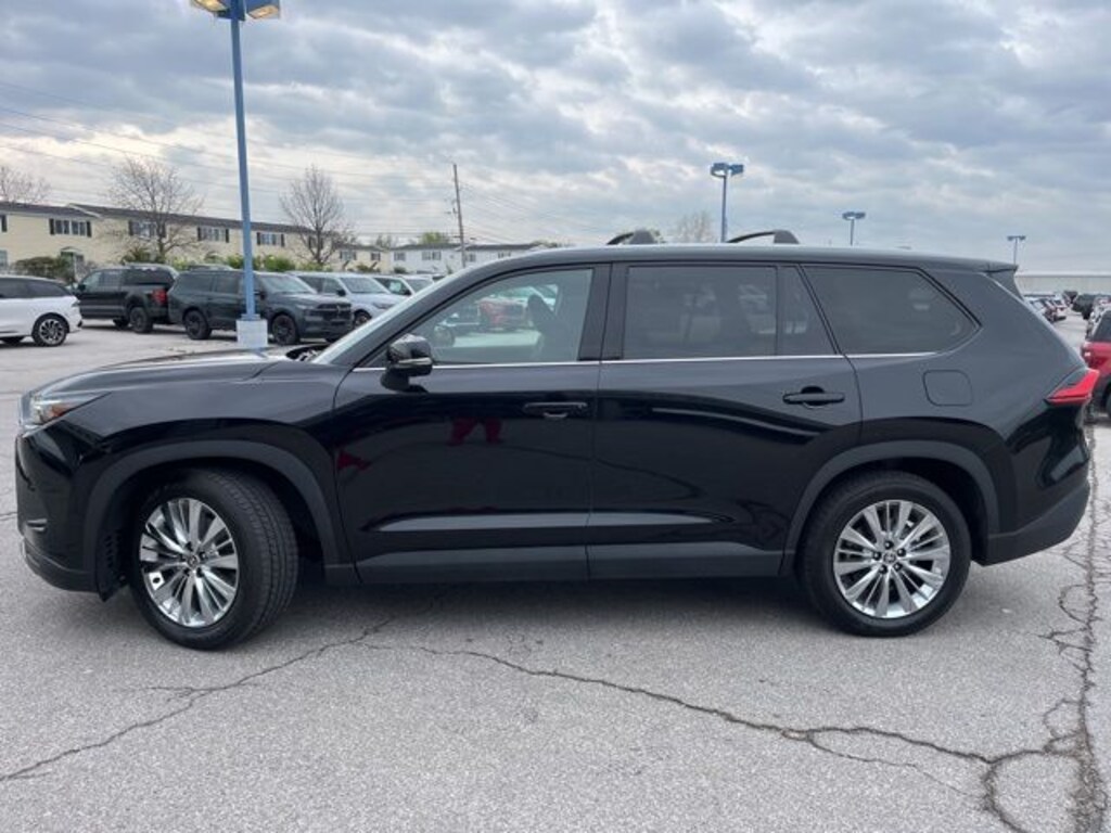 Used 2024 Toyota Grand Highlander Platinum SUV