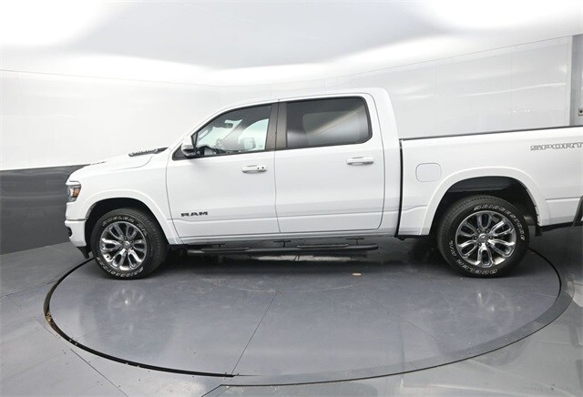 2022 Ram 1500 Laramie photo 2