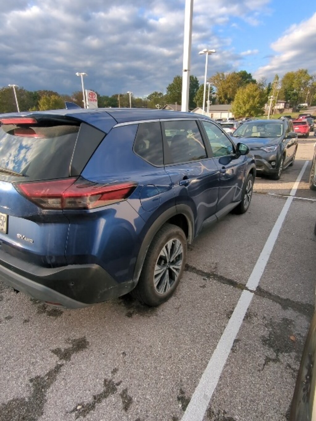 Used 2023 Nissan Rogue SV SUV