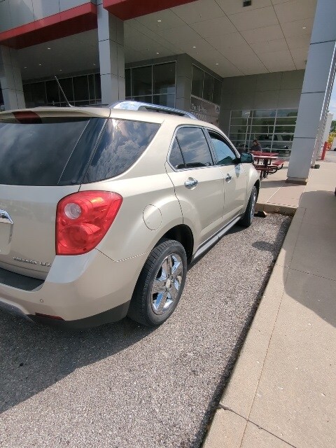 2014 Chevrolet Equinox LTZ photo 2