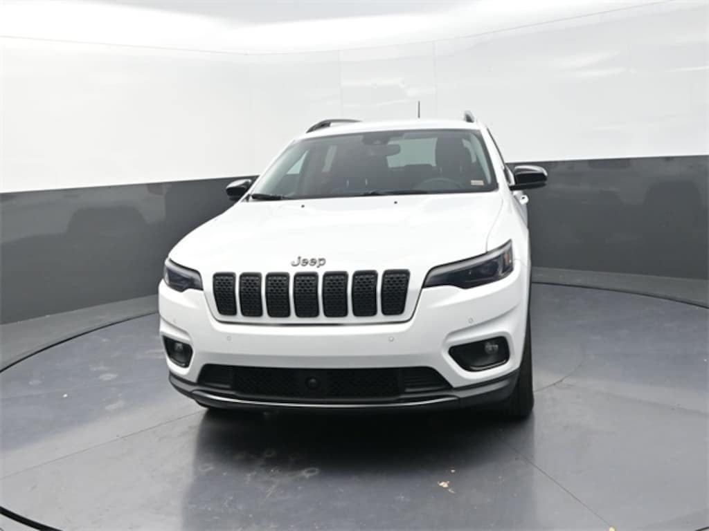 Used 2023 Jeep Cherokee Altitude SUV