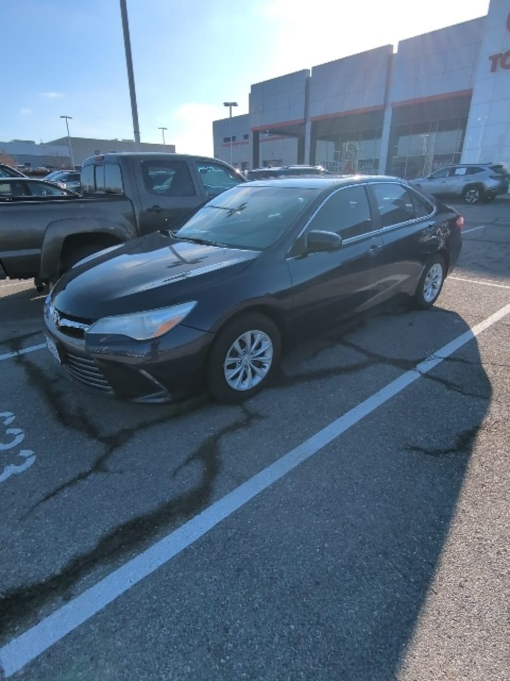 Used 2016 Toyota Camry LE Sedan