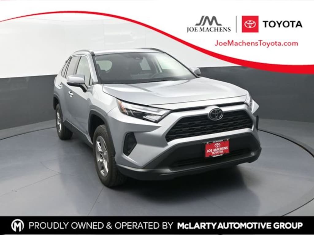 Used 2025 Toyota RAV4 XLE SUV