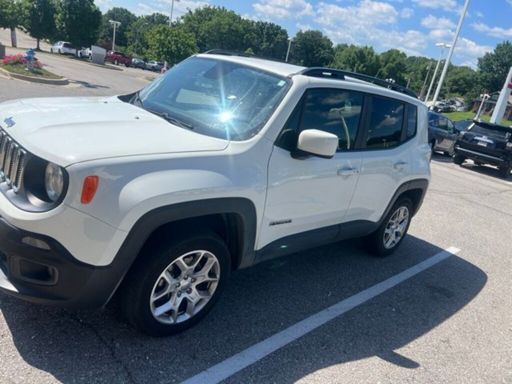 Used 2017 Jeep Renegade Latitude SUV