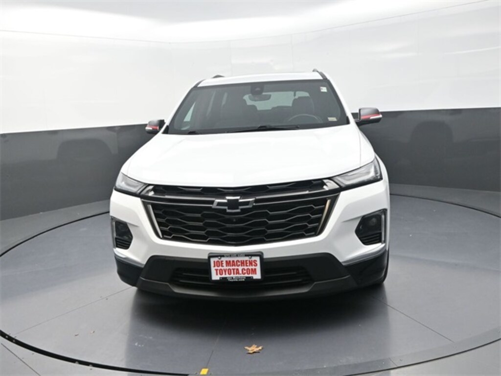 Used 2022 Chevrolet Traverse Premier SUV